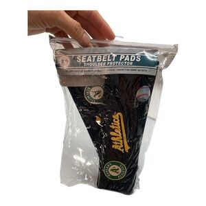 Oakland Athletics Velour Seat Belt Pads